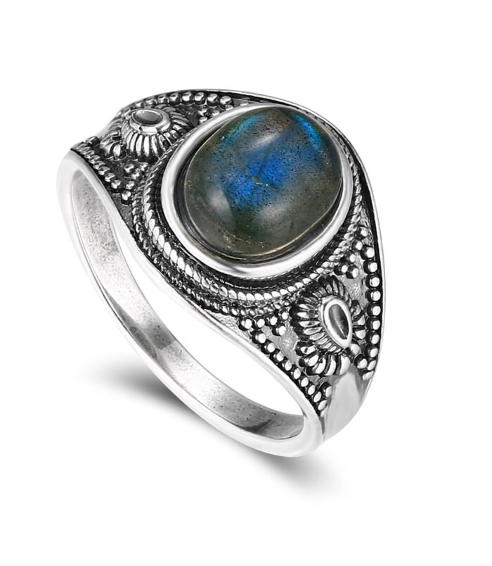 Vintage-Style Gold-Plated Copper Ring with Center Stone